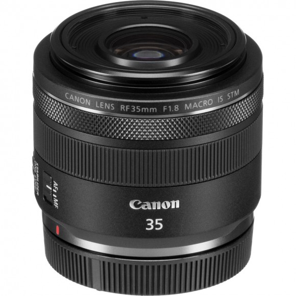 Canon RF 35mm f1.8 IS Macro Lens